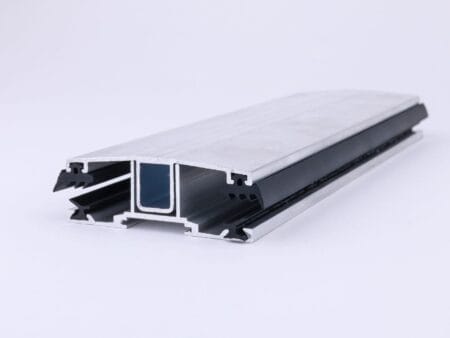 Aluminijast spojni profil s tesnili - dvojni (60 mm)
