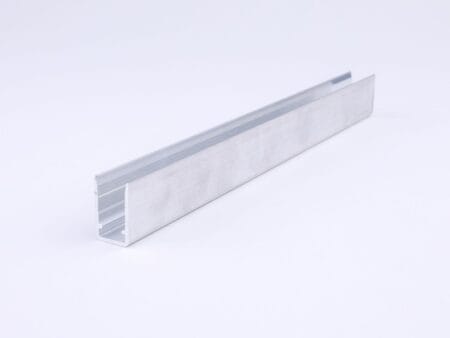 Aluminijast U profil (brez odkapa) za debelino plošč 10 mm
