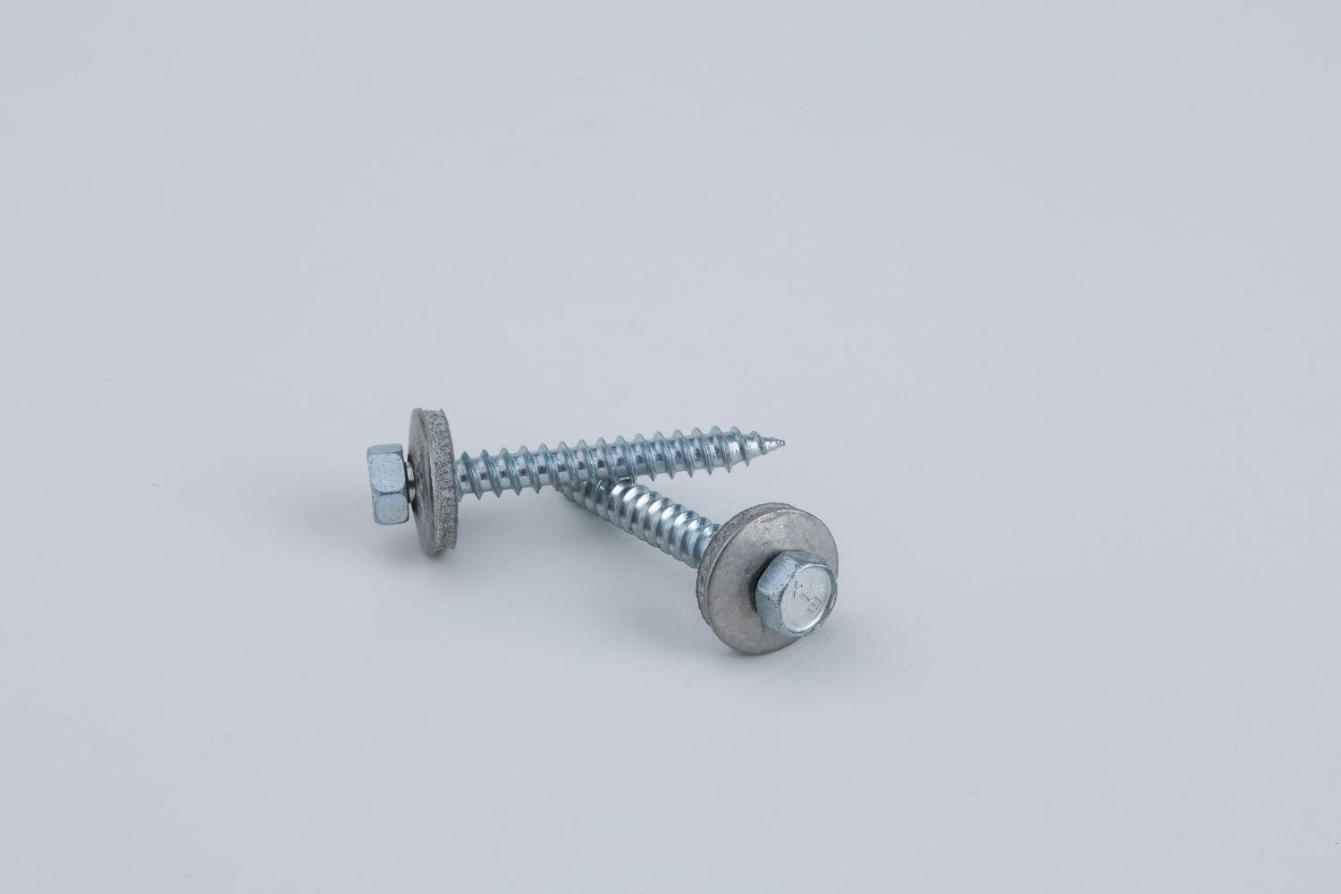 Vijak inox s tesnilno podložko fi 19, 50 mm, vijačenje v les